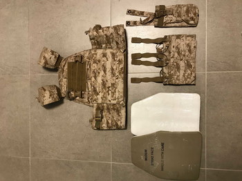 Image 3 for Velocity systems Mayflower plate carrier digital desert + dummy plates + pouches