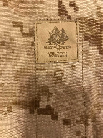 Image 4 for Velocity systems Mayflower plate carrier digital desert + dummy plates + pouches
