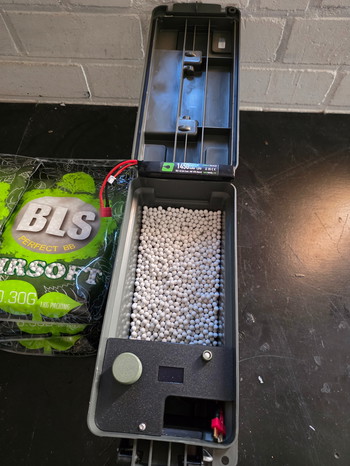 Image 2 pour speedloader (electrisch) + bb's