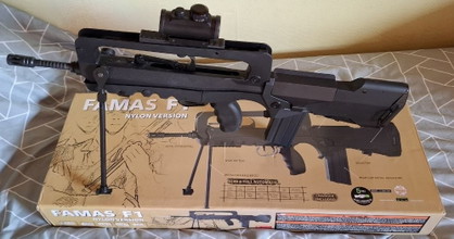 Imagen para AEG FAMAS