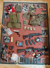 Imagen para Complete set! M4 HPA / AK74 CQB van G&G /  HK USP / 2x Body armour + Rugzak + Full face mask / Overig