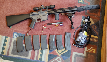 Afbeelding 2 van Complete set! M4 HPA / AK74 CQB van G&G /  HK USP / 2x Body armour + Rugzak + Full face mask / Overig