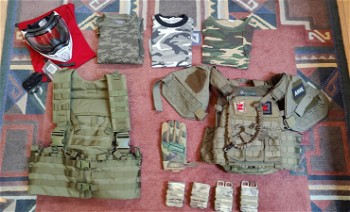 Image 5 pour Complete set! M4 HPA / AK74 CQB van G&G /  HK USP / 2x Body armour + Rugzak + Full face mask / Overig