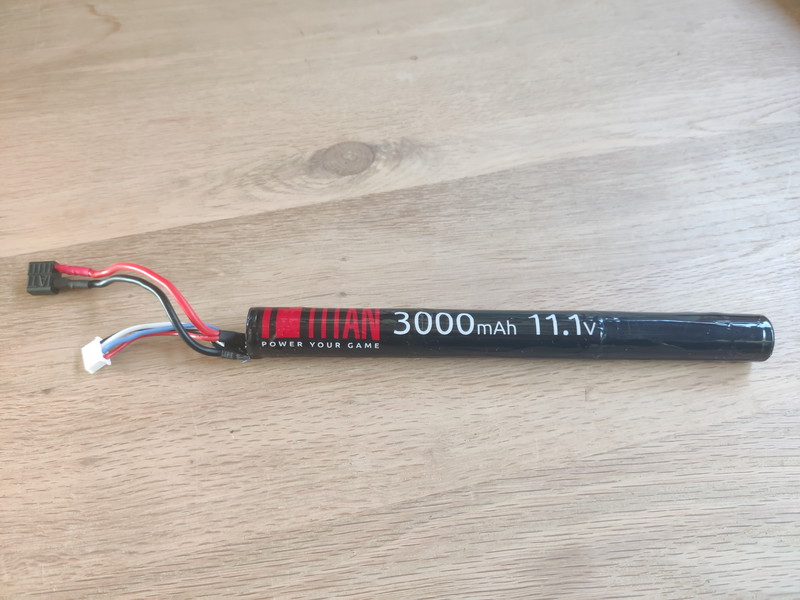 Image 1 for Gloednieuwe Titan Power 3000 mAh 11,1v