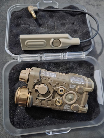 Image 2 for FMA LAB PEQ NGAL TB1398 peqbox flashlight / laser