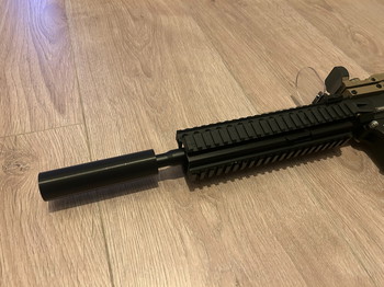 Bild 2 für Classic Army M4/M16 met Demper