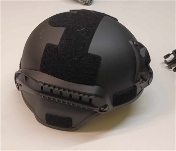 Afbeelding 3 van Universal holster & zwarte swat helm