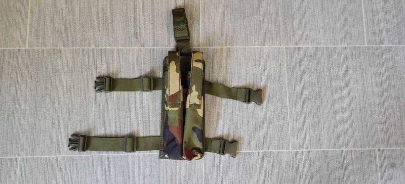 Bild 1 für P90, Kriss Vector, UMP,  ARP, PDW Duo mag pouch beenholster