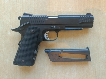 Imagen 2 de RWA NIGHTHAWK 1911 CO2 BLOWBACK PAKKET