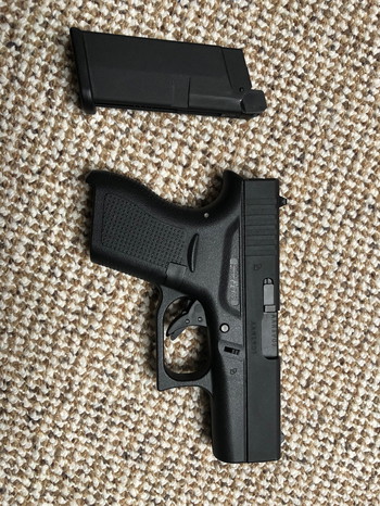 Image 2 pour Glock 42. In nieuwstaat. 1 magazijn.