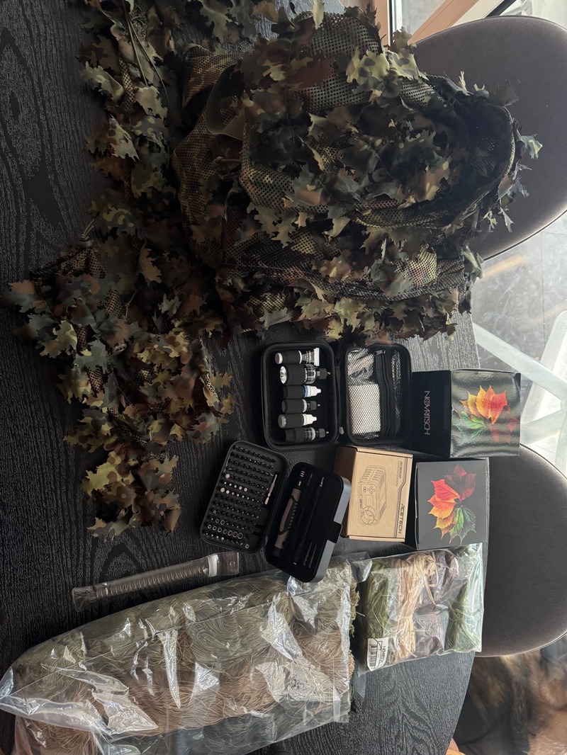 Image 1 for Wegens stoppen met de hobby