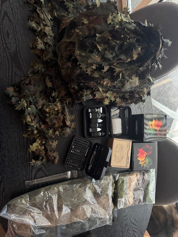 Image 3 for Wegens stoppen met de hobby