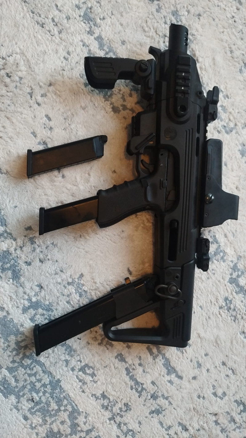 Image 1 pour 2 Glock 18C - Ronni Kit