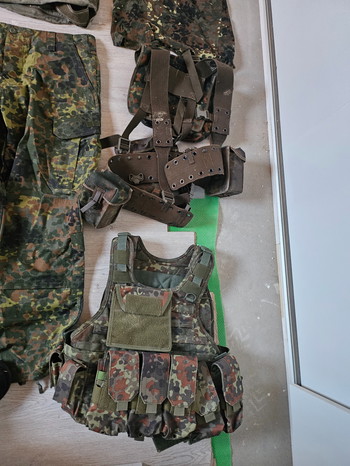 Image 2 pour Diverse flecktarn kleding en accesoires en DPM