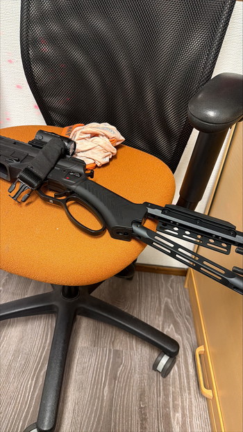 Image 2 for G&G Levar