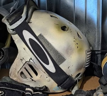 Image 2 for casco protec más gafas Oakley