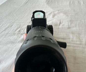 Imagen 8 de S6 1-6x24i Fiber LPVO + Frenzy 1x17x24 Red Dot + Ring Mount - MOET ER VANAF