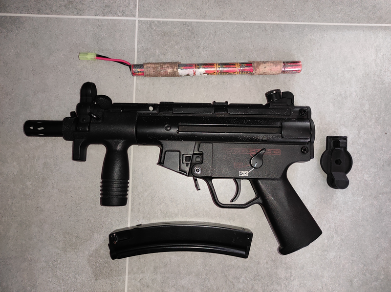 Imagen 1 de Cyma mp5k