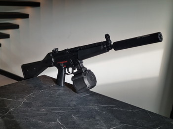 Bild 4 für MP5A4 met elektrische drummag | AEG