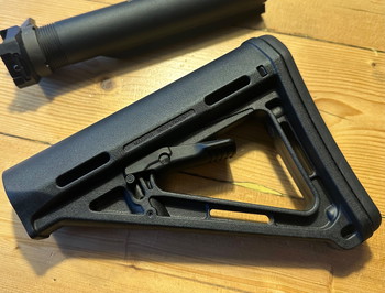 Imagen 2 de Magpul MOE stock Mil-Spec MAG400BLK