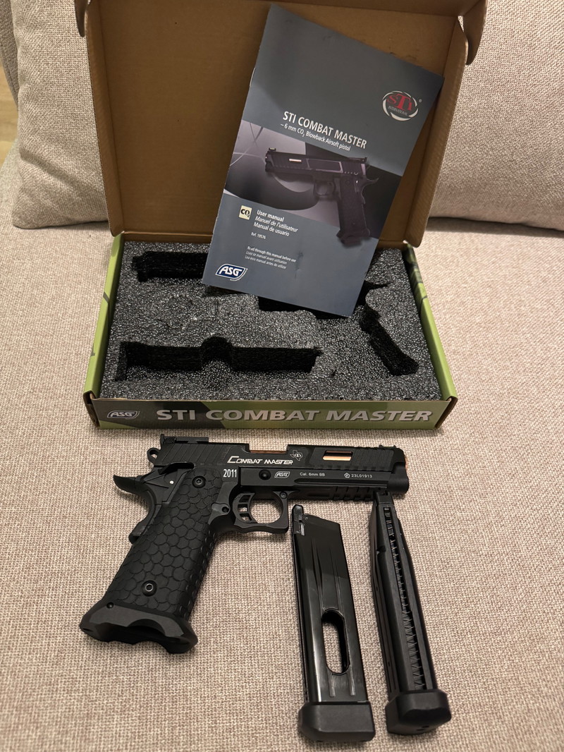 Afbeelding 1 van STI Taran Tactical Combat Master Gas & CO₂ Mag in Full Metal