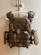 Imagen para Invader Gear Reaper QRB Plate Carrier Coyote