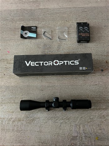 Image 2 for Matiz Vector Optics 3-9x40 scope