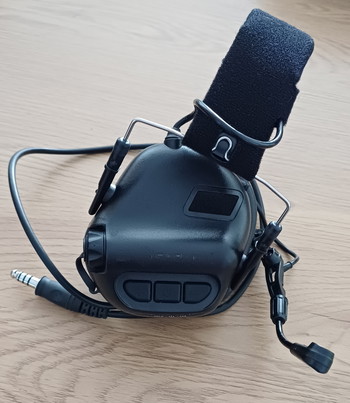 Bild 2 für Earmor Milpro M32 Mk3 Tactical Headset Zwart