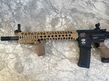 Afbeelding 5 van M4 Black/Tan | G&G | AEG | Upgraded