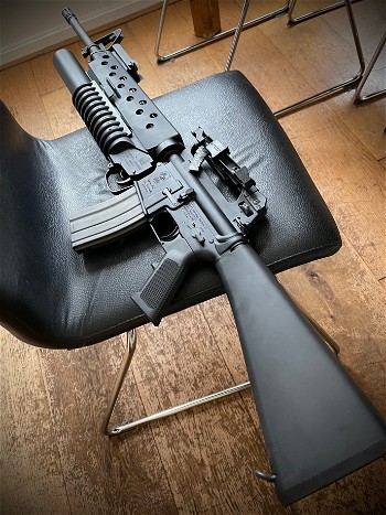Afbeelding 2 van Vipertech Colt M16A2 GBB (Nieuwstaat, 2021)