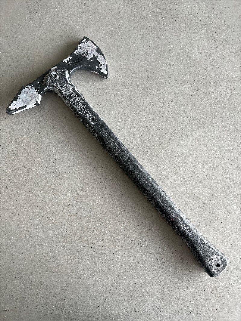 Afbeelding 1 van Cold Steel axe/ bijl hard plastic