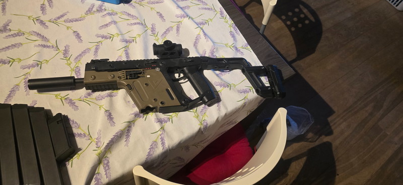 Image 1 for Krytac kriss vector