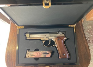 Image pour SRC M9 collector staal slide!