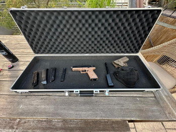 Imagen 4 de Novritsch SSE18 Full Auto Airsoft Pistole
