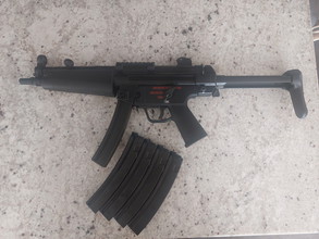 Bild für FR - EN MP5A5 NGRS Tokyo Marui + 4 chargeurs (magazines)