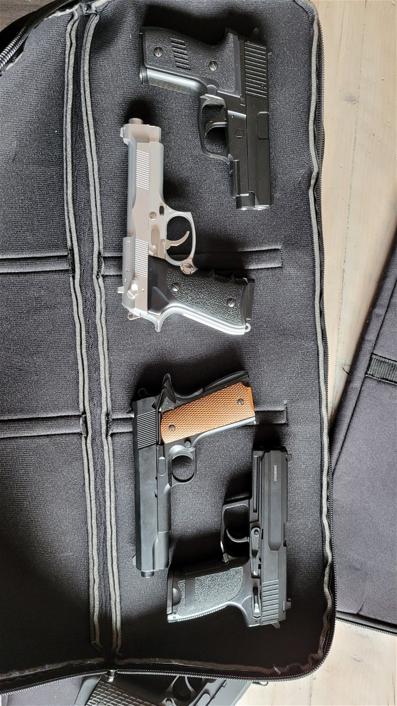 Afbeelding 1 van Springer pistols, werkend en compleet 15 ps
