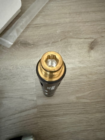 Afbeelding 5 van PolarStar UGS 12g CO2 Insert MET 30x 12g CO2 patronen