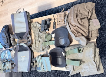 Imagen 2 de Complete Airsoft Beschermingsset Echte Crye JPC 2.0 Helm Masker Pads Nauwelijks Gebruikt