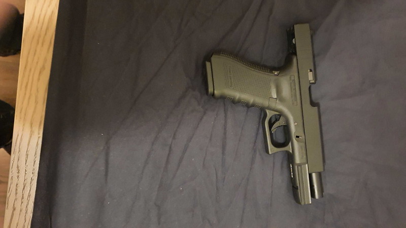 Image 1 for Glock 18