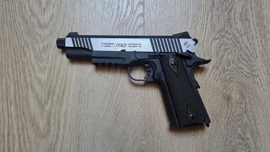 Afbeelding van Colt 1911 Rail Gun CO2 Blowback by KWC & Cybergun