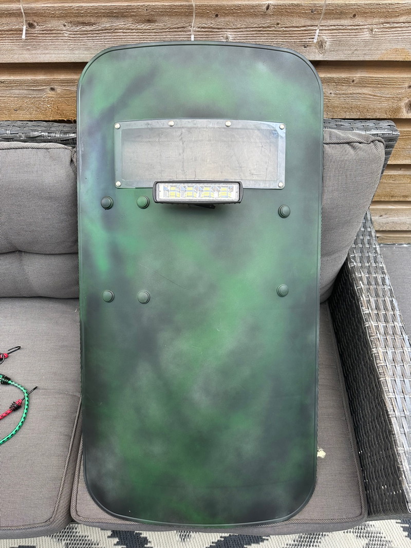 Image 1 for Riot shield met lamp