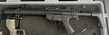 Afbeelding 4 van Cyma mp5sd body met lege gearbox.