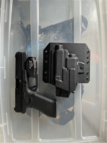 Afbeelding 2 van Glock 17 kydex holster