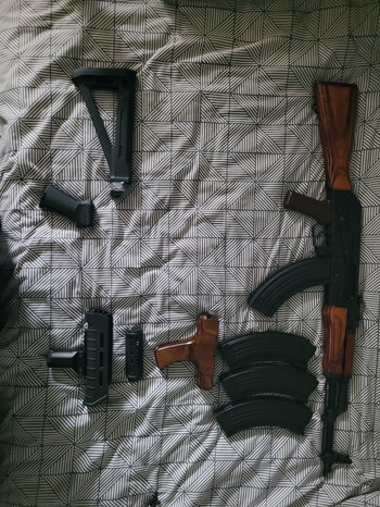Imagen 2 de AKM GHK V2 HS