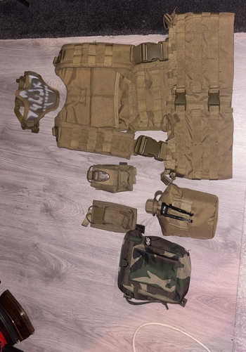 Imagen 3 de Condor chest rig + pouches en facemask nieuw