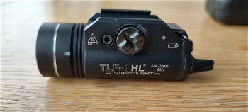Afbeelding 3 van TR-1 tactical flashlight met strobe