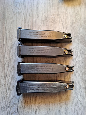 Image 3 pour Tokyo Marui Hi-Capa 4.3 incl. 4 mags