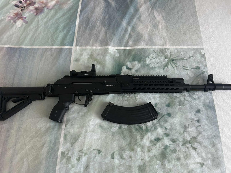 Afbeelding 1 van G&G RK74-T V3