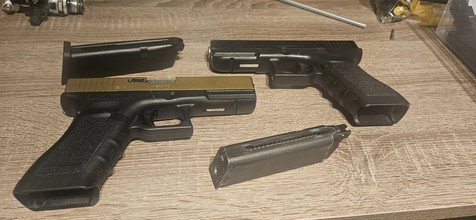 Imagen para 2 glocks