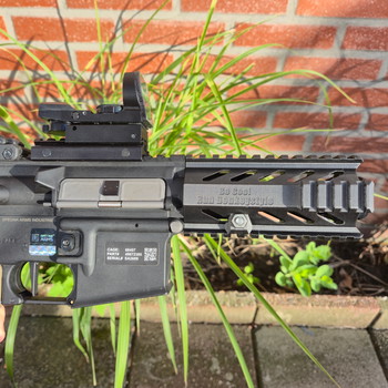 Image 4 for M4 Handguard CQB 5